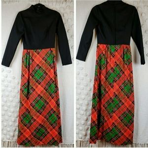 Vintage Long Sleeve Black & Red Plaid Maxi Dress